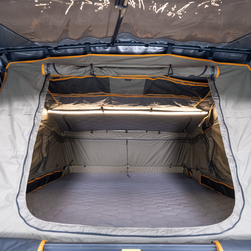 Load image into Gallery viewer, STRATOS ROOF TOP TENT
